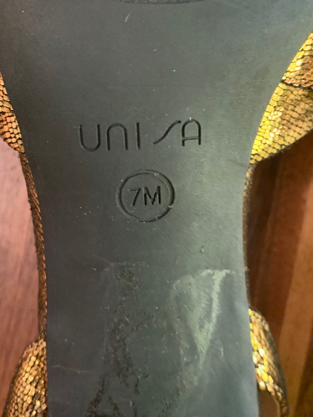 Unisa Gold Ruffle Heels - Picture 6 of 10